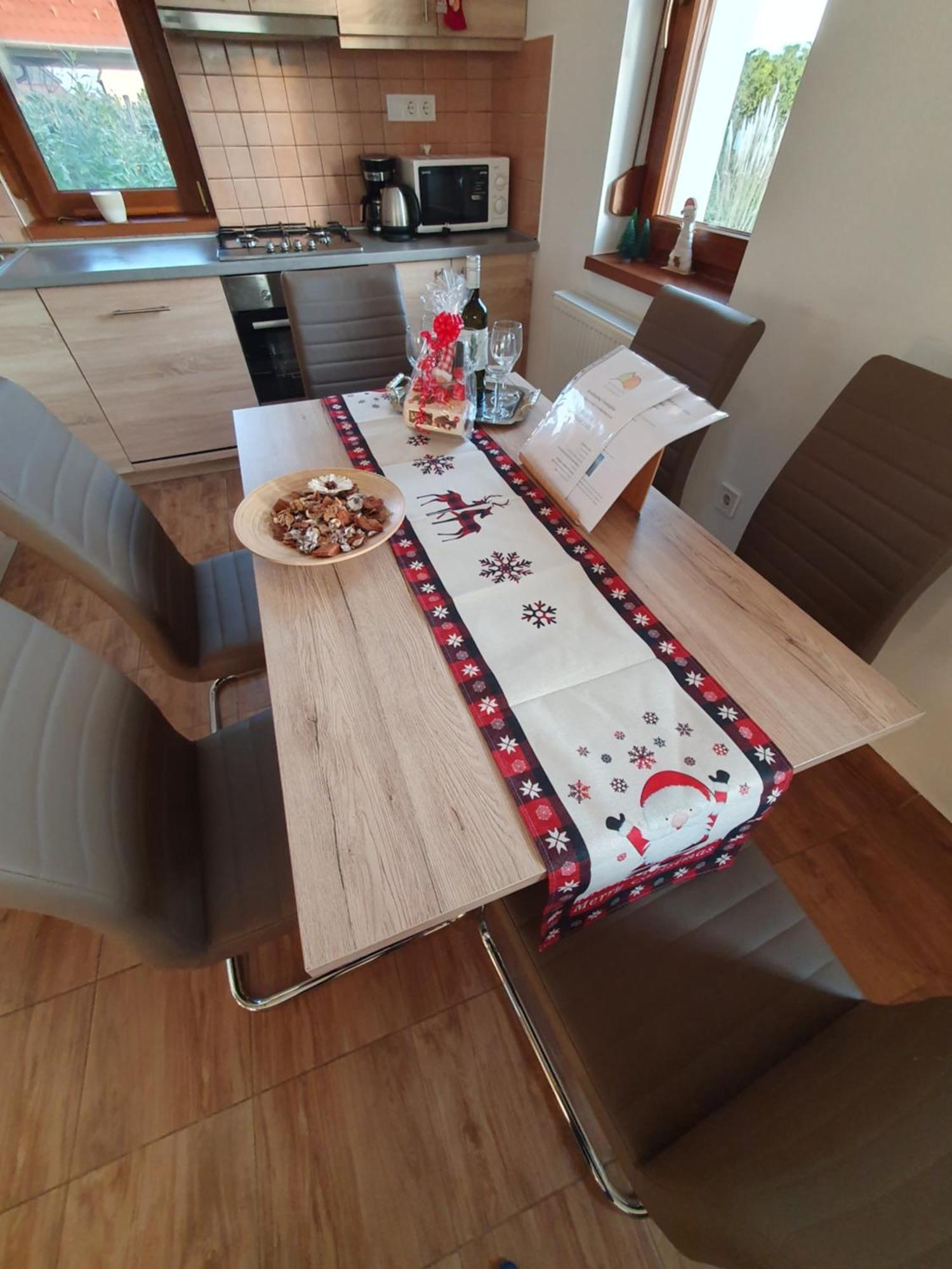 Arvalanyhaj Vendeghaz Villa Balatonakali Bagian luar foto
