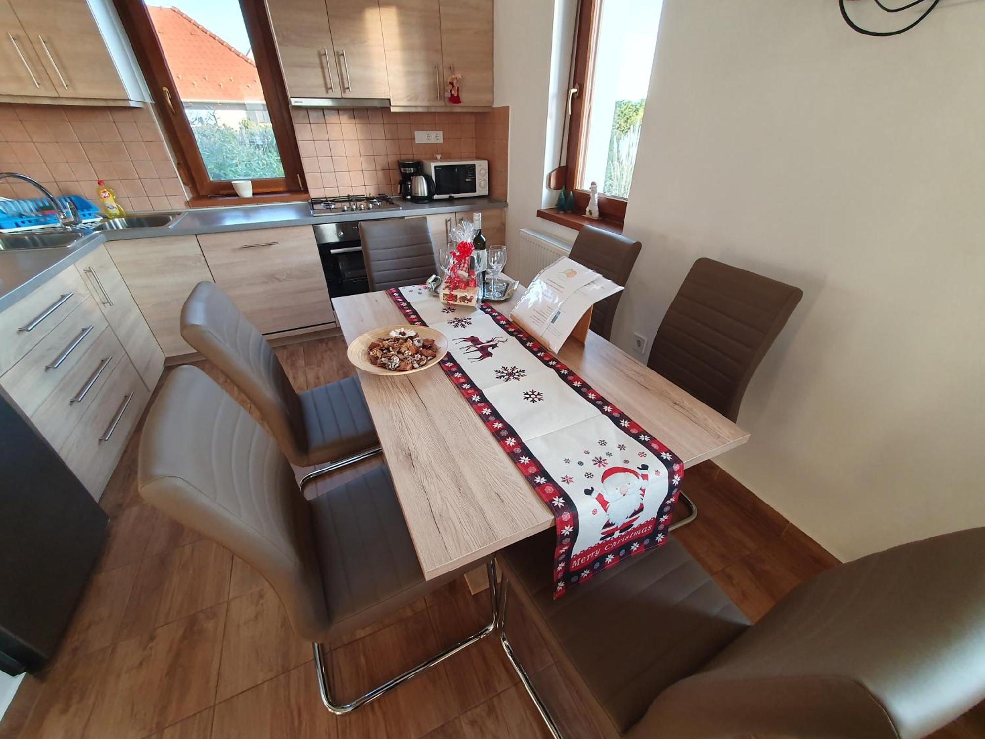 Arvalanyhaj Vendeghaz Villa Balatonakali Bagian luar foto